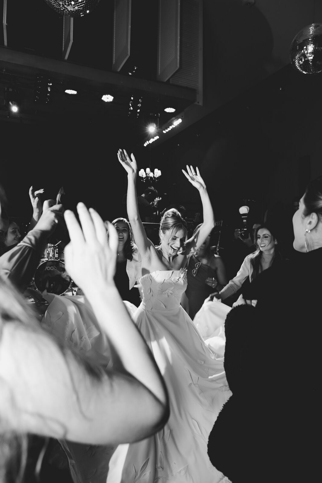Foto Bruna e Matheus - Casamento - Capela Estigmatinus Foto Bruna e Matheus - Casamento - Capela Estigmatinus - Imagem 44