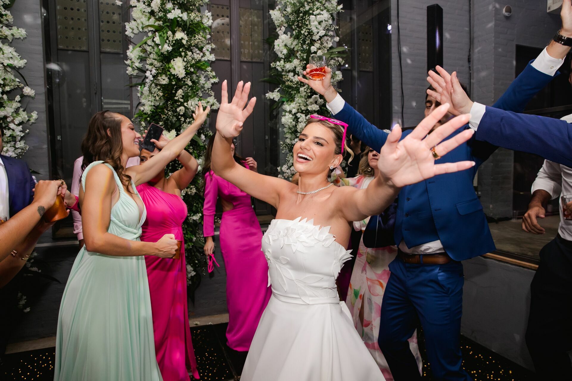 Foto Bruna e Matheus - Casamento - Capela Estigmatinus Foto Bruna e Matheus - Casamento - Capela Estigmatinus - Imagem 50