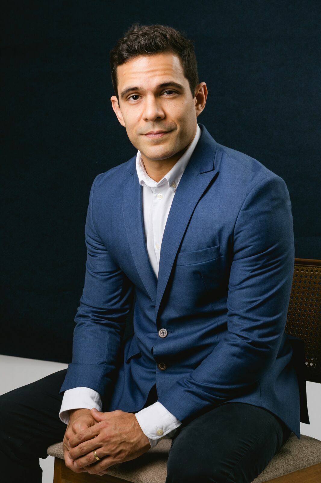 Foto Ensaio Corporativo em Ribeirão Preto: Dr. Fábio Aguiar | Prótese, Implantes e Reabilitação Oral - Imagem 12