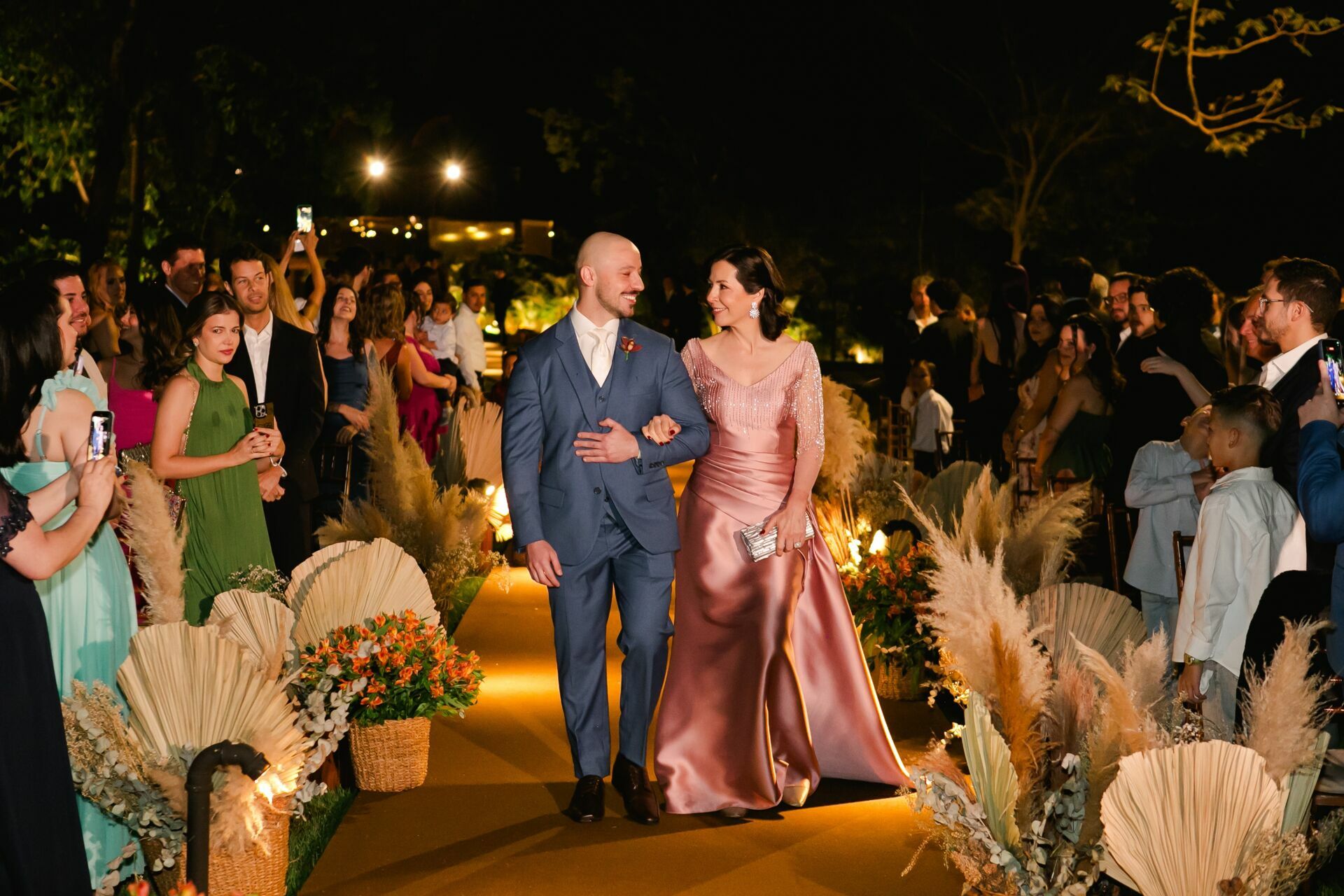 Foto Brunna e Vinícius | Casamento no Espaço Bella Città Ribeirão Preto - Imagem 25
