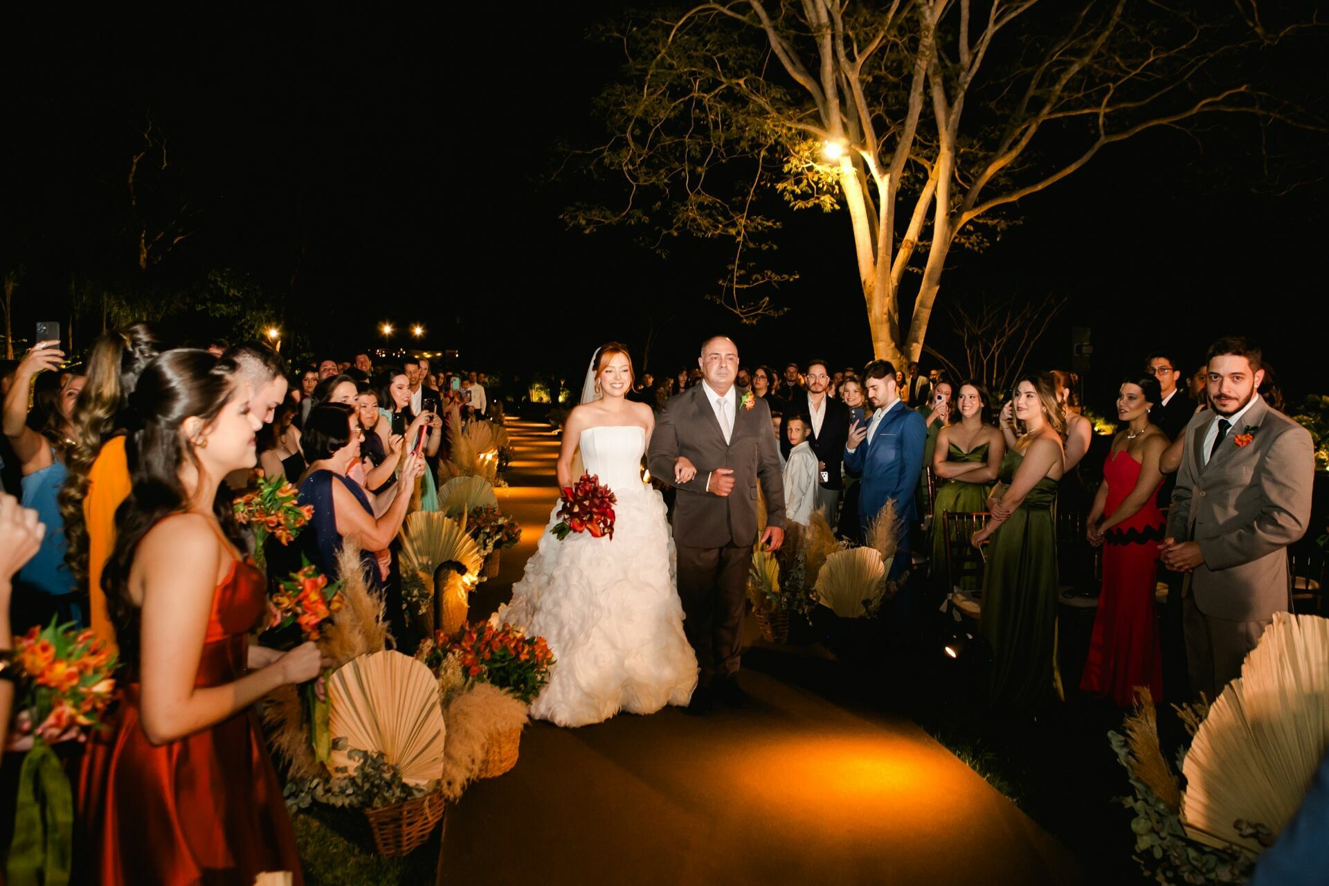 Foto Brunna e Vinícius | Casamento no Espaço Bella Città Ribeirão Preto - Imagem 30